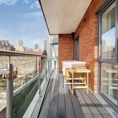 Luxury 2 Bed 2 Bath With Balcony New Build Apartment *South Central London* מראה חיצוני תמונה