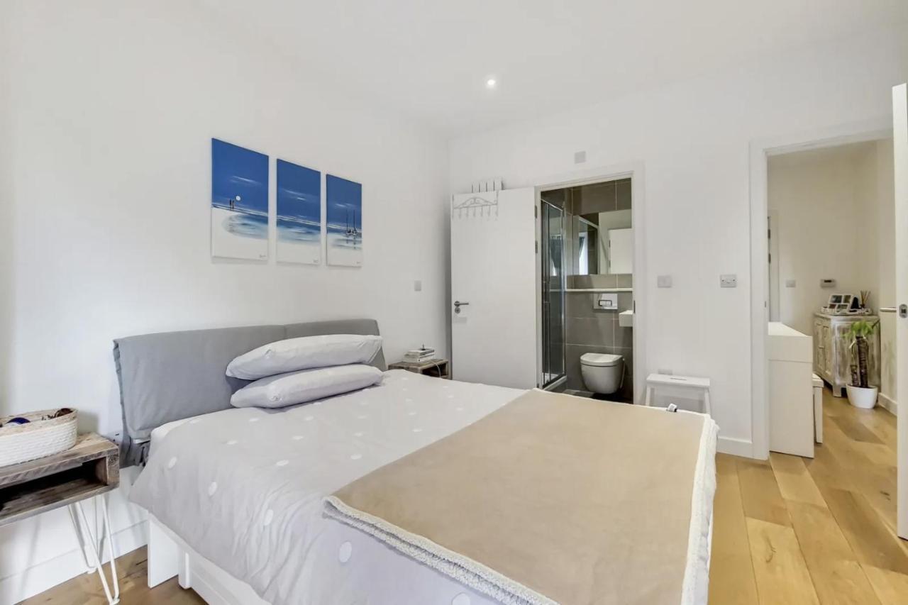 Luxury 2 Bed 2 Bath With Balcony New Build Apartment *South Central London* מראה חיצוני תמונה