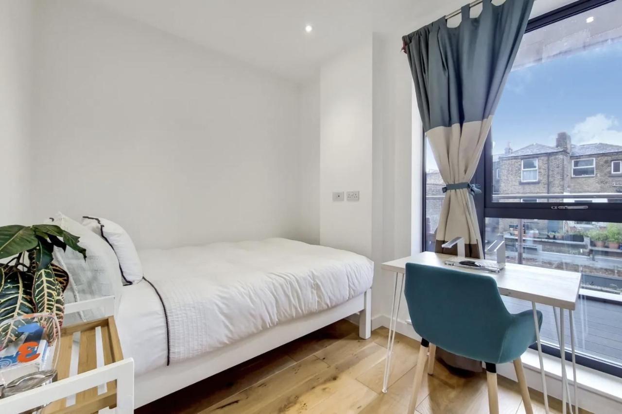 Luxury 2 Bed 2 Bath With Balcony New Build Apartment *South Central London* מראה חיצוני תמונה